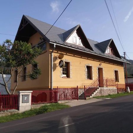 Penzion Serafin Ruzomberok Extérieur photo